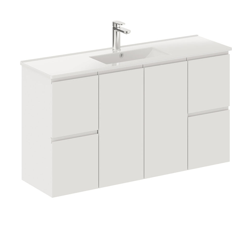 Siska Slim 1200 Vanity on Kickboard