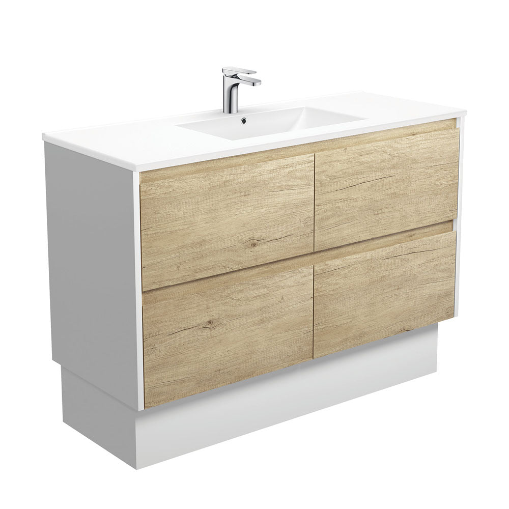 Dolce Amato Vanity
