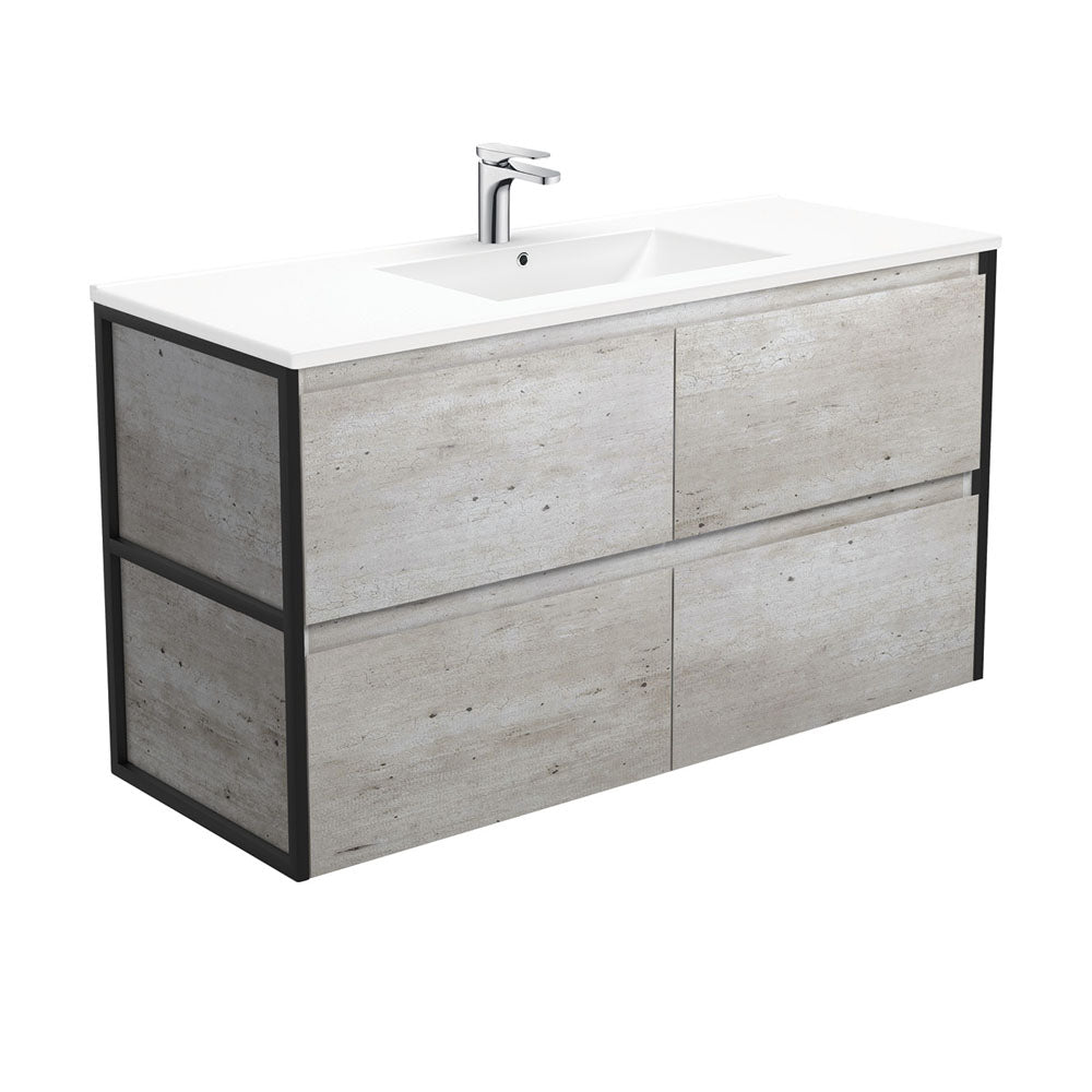 Dolce Amato Vanity