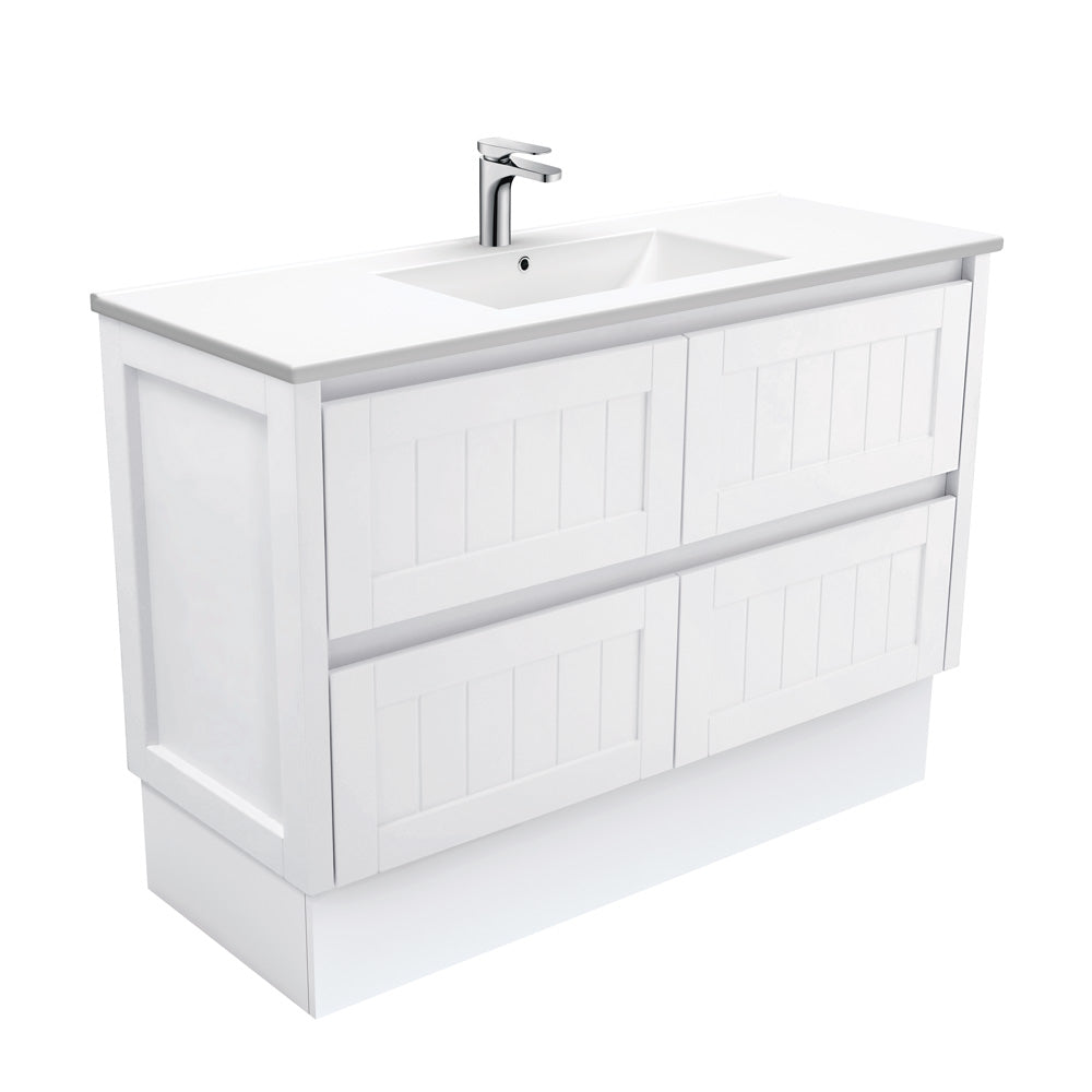 Dolce Hampton Vanity