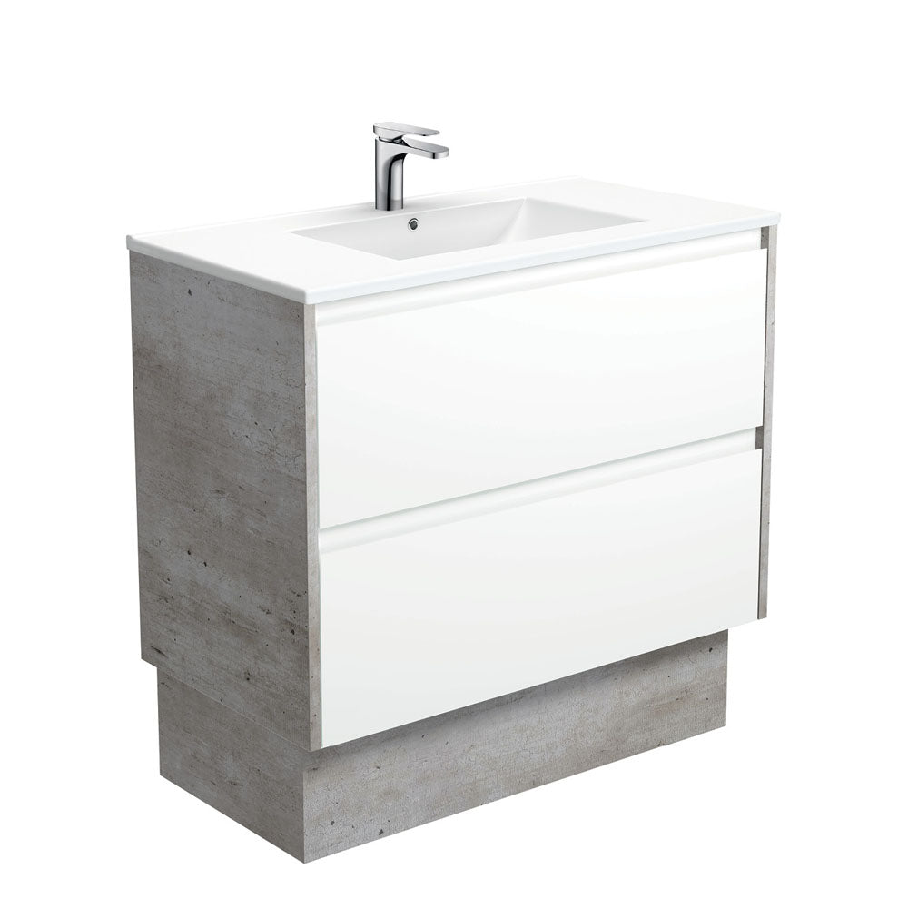 Dolce Amato Vanity
