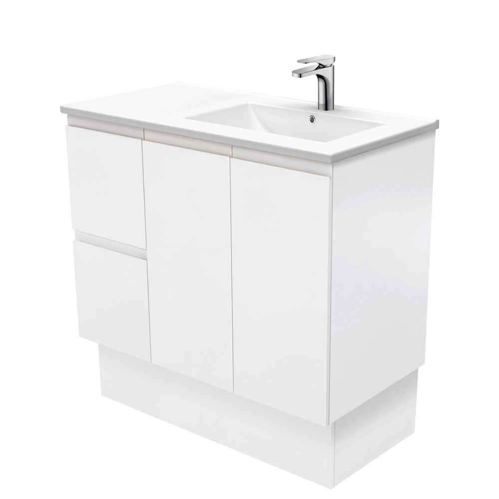 Dolce Fingerpull Vanity - Offset Right