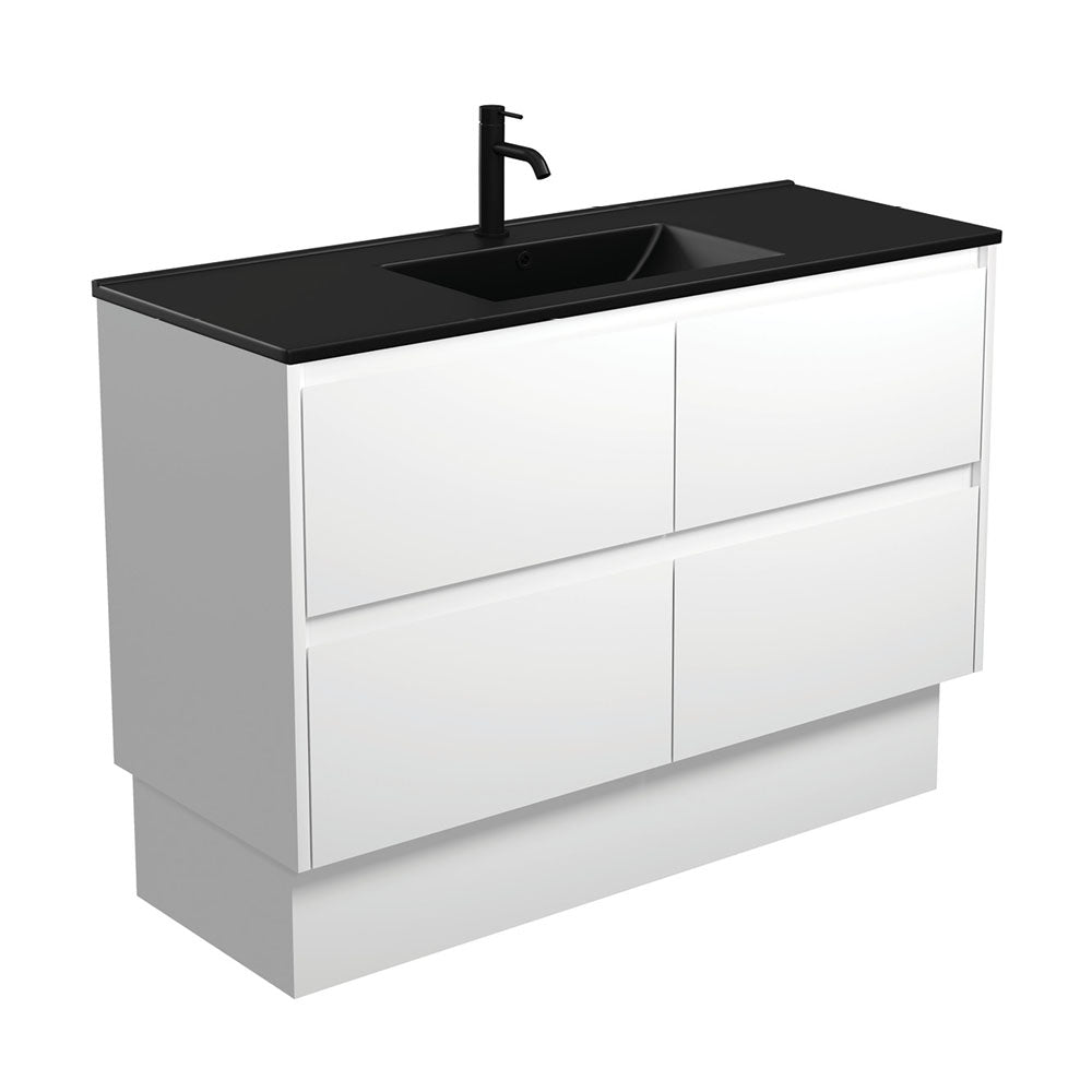 Dolce Matte Black Amato Vanity