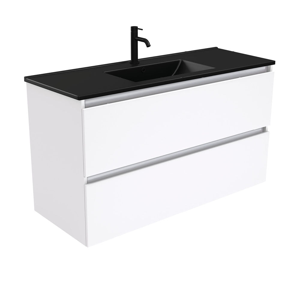 Dolce Quest Vanity