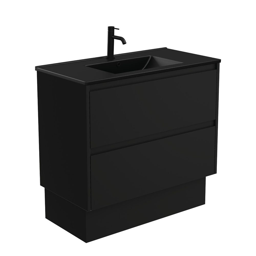 Dolce Matte Black Amato Vanity