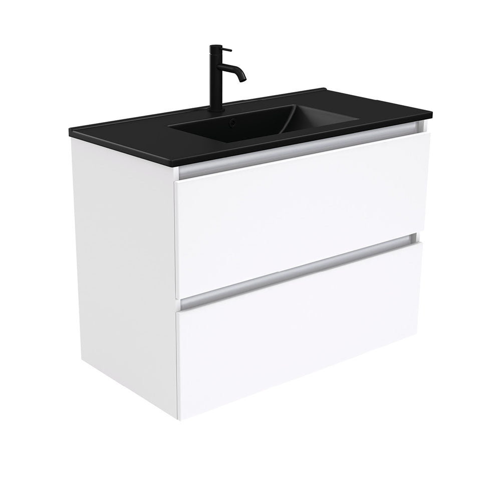 Dolce Quest Vanity