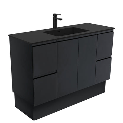 Montana Fingerpull 1200 Vanity
