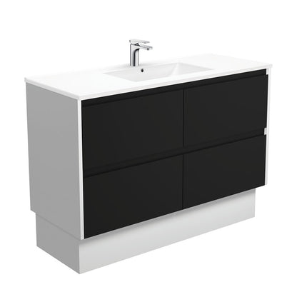 Dolce Amato Vanity