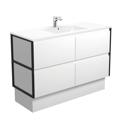 Dolce Amato Vanity