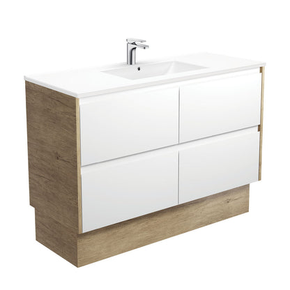 Dolce Amato Vanity