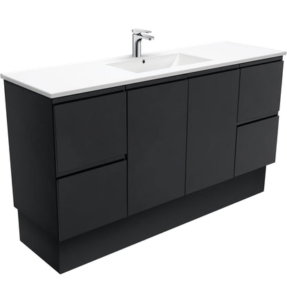 Dolce Fingerpull Vanity - Centred