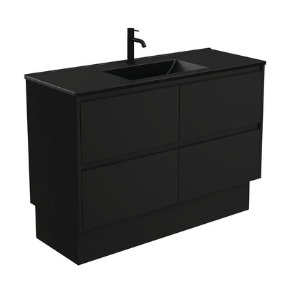 Dolce Matte Black Amato Vanity